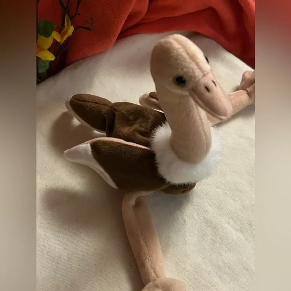 Stretch is utterly adorable and funny. Excellent Condition. - Picture 4 of 11